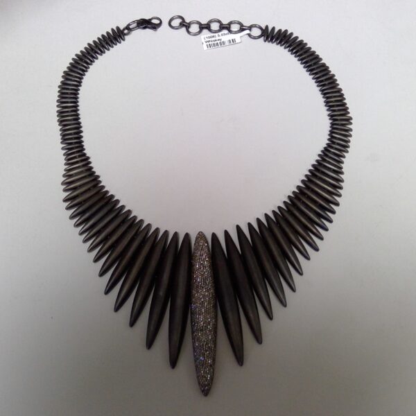 pave diamond necklace